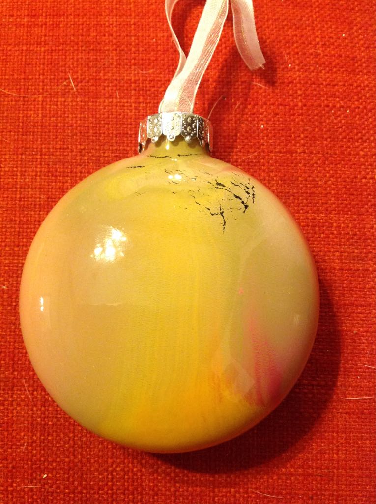 F Bulb  (Gifts From Others) ornament collectible - Main Image 2