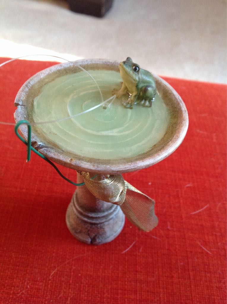 Birdbath  ornament collectible - Main Image 2