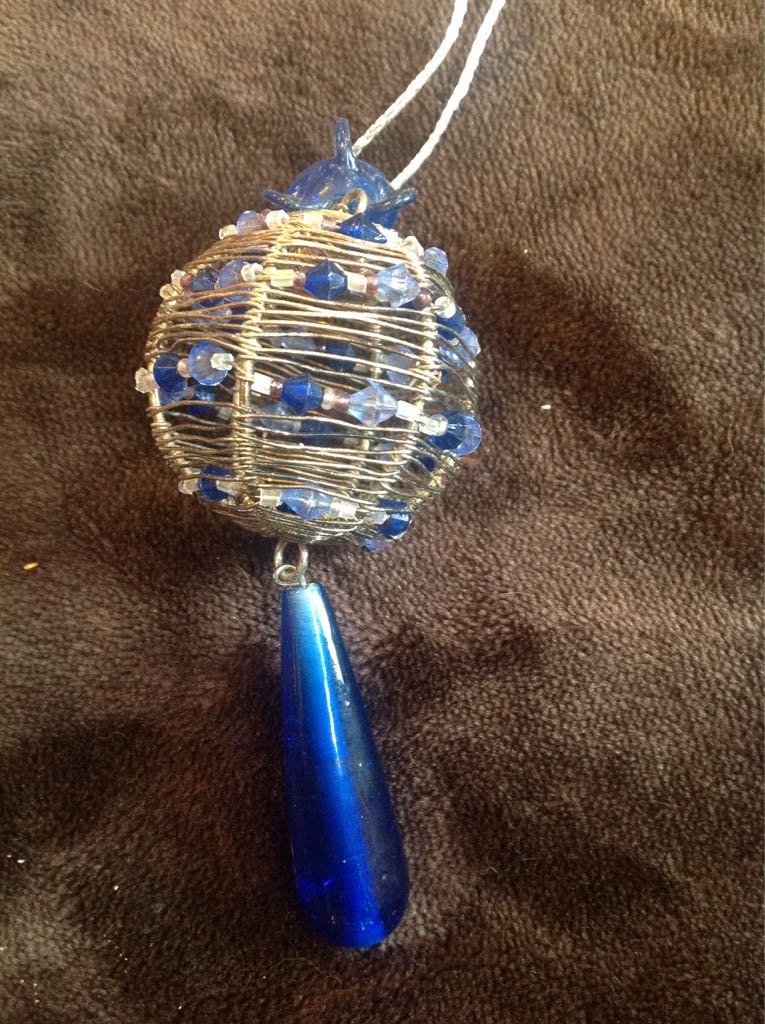 Blue Wire  ornament collectible - Main Image 2