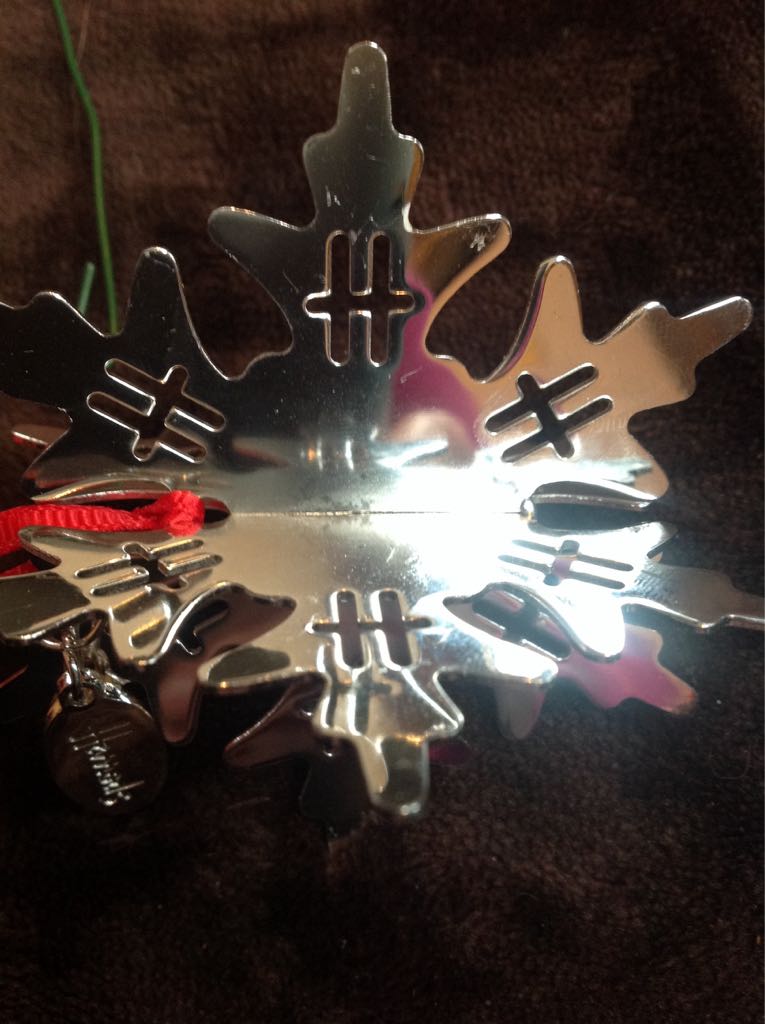 Herrods Snowflake  ornament collectible - Main Image 2