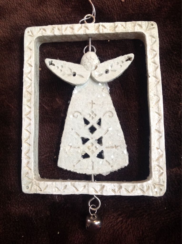 Spinning Angel  ornament collectible - Main Image 2