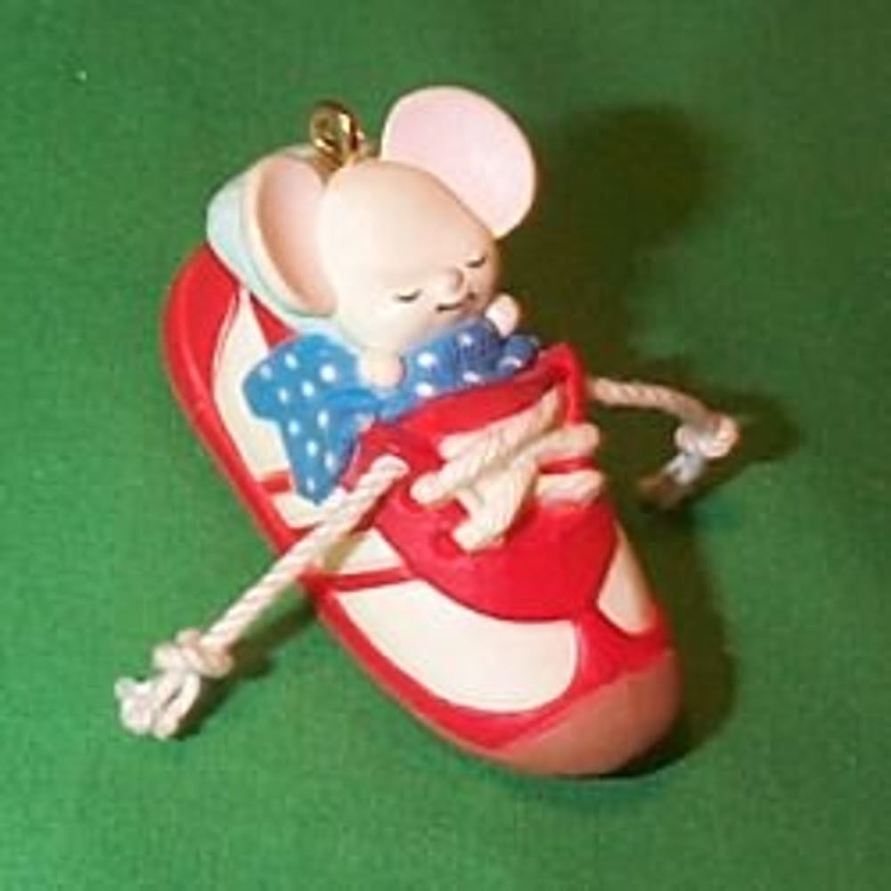 Sneaker Mouse - MOUSE (Mice) ornament collectible - Main Image 2