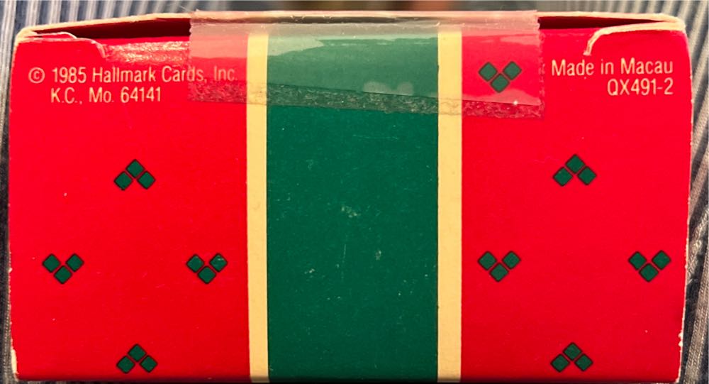 Baker Elf - Cookie (Elf Food) ornament collectible - Main Image 4