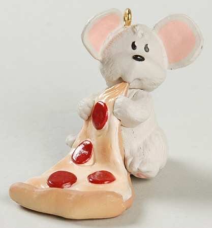 Pepperoni Mouse  (Mouse, Pizza, Animal, Food) ornament collectible - Main Image 2