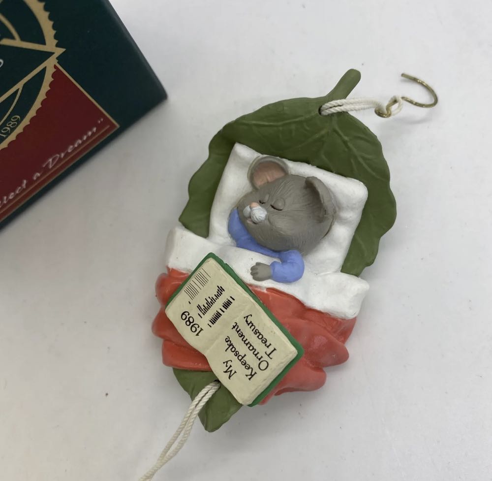 Collect a Dream - Keepsake Ornament Collector’s Club (Mice) ornament collectible - Main Image 3