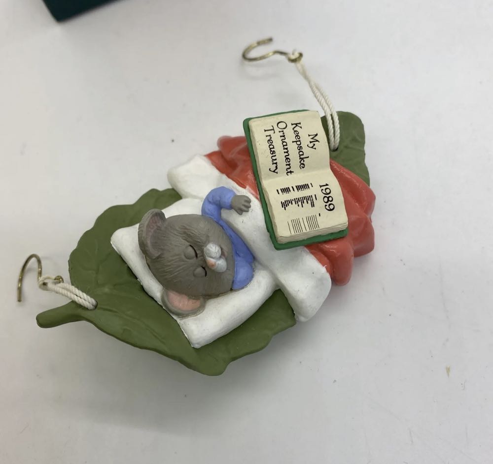 Collect a Dream - Keepsake Ornament Collector’s Club (Mice) ornament collectible - Main Image 4