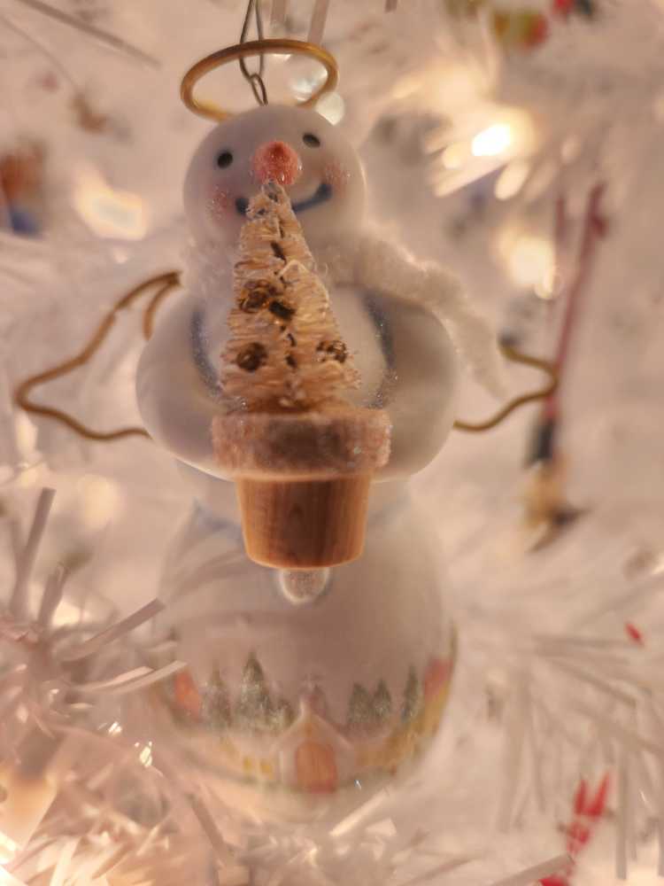 Snowtop Lodge #7 - 7th (Snowtop Lodge) ornament collectible - Main Image 2