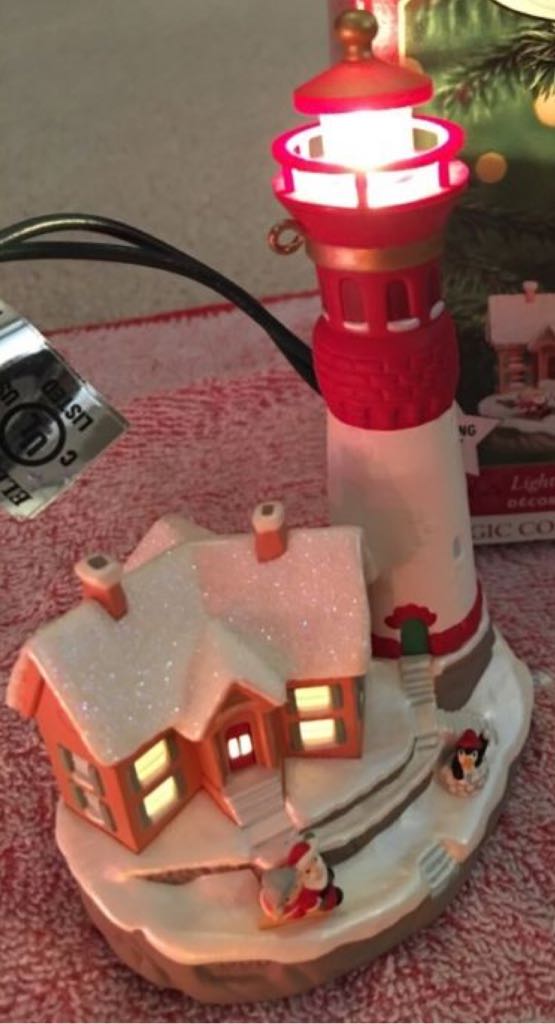Lighthouse Greetings - 4th ornament collectible - Main Image 2