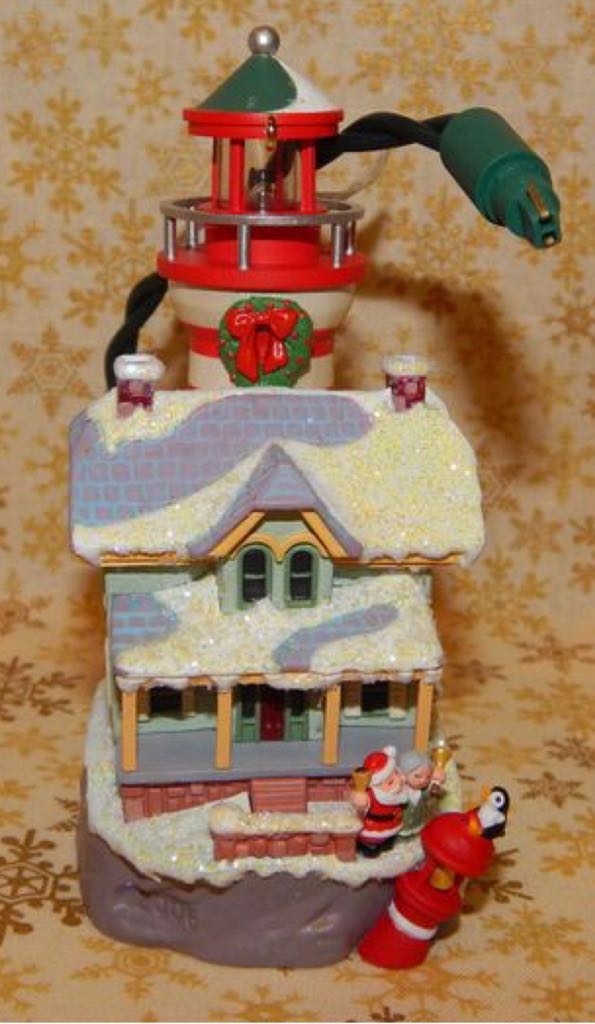 Lighthouse Greetings - 10th ornament collectible - Main Image 2