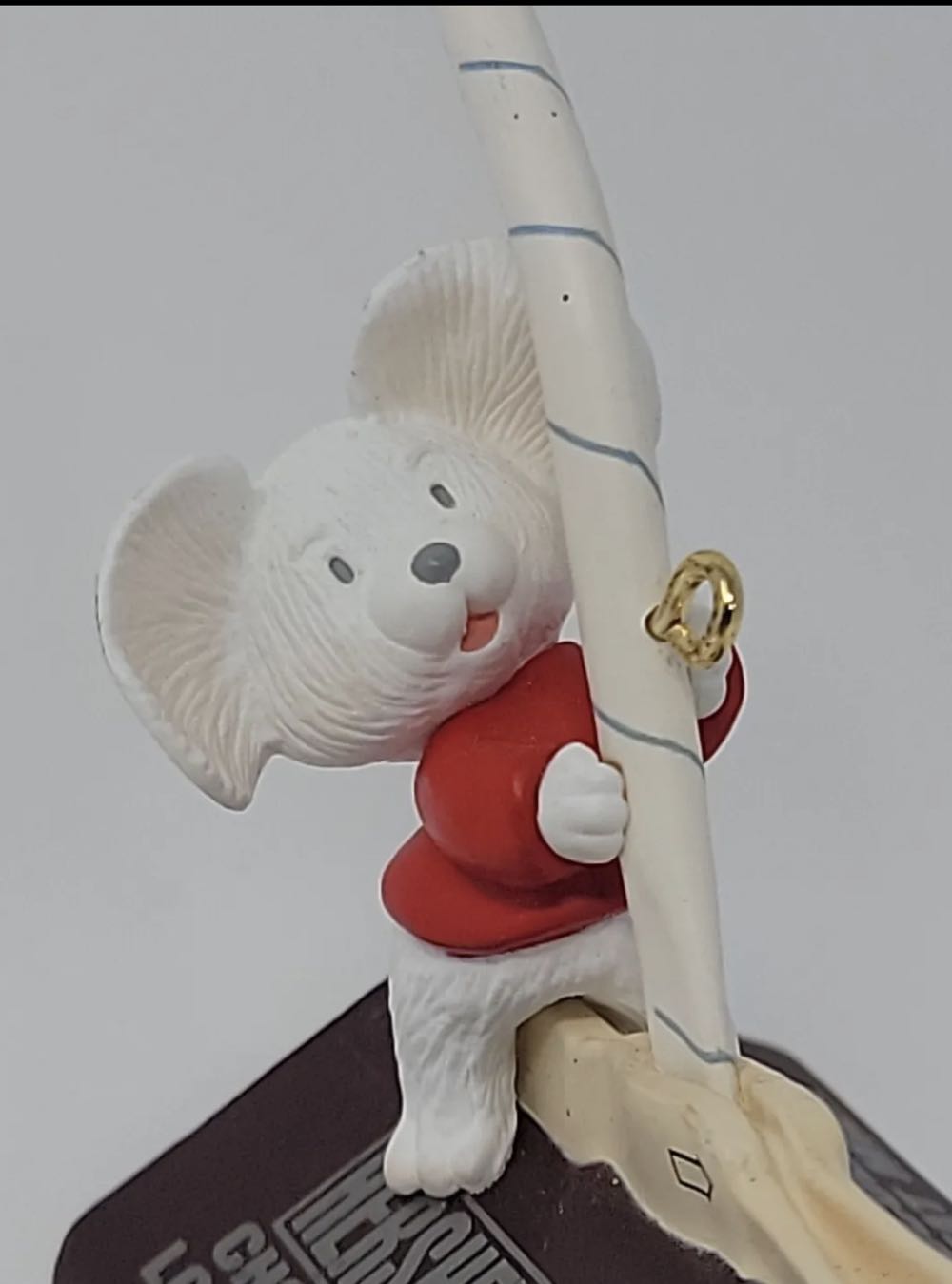 Sweet Discovery - Hershey’s Unofficial Series (Hershey’s) ornament collectible - Main Image 4