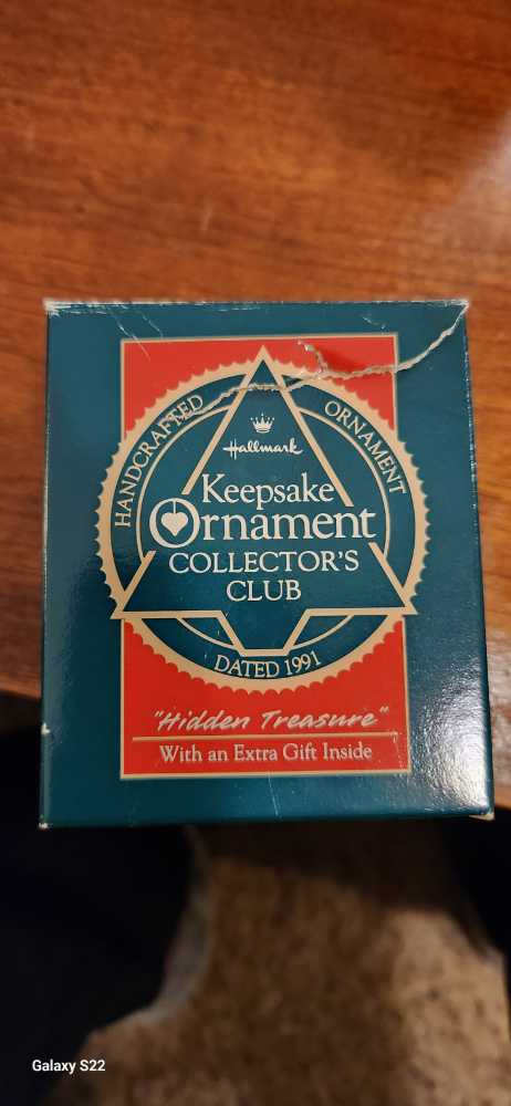 Hidden Treasure - Keepsake Ornament Collector’s Club (CLUB Keepsake Miniature) ornament collectible - Main Image 3