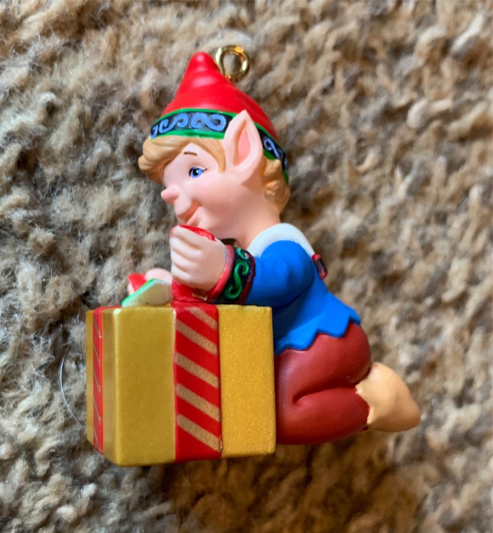Ready for Delivery - Santa’s Desk (Elf, Club Membership) ornament collectible - Main Image 4