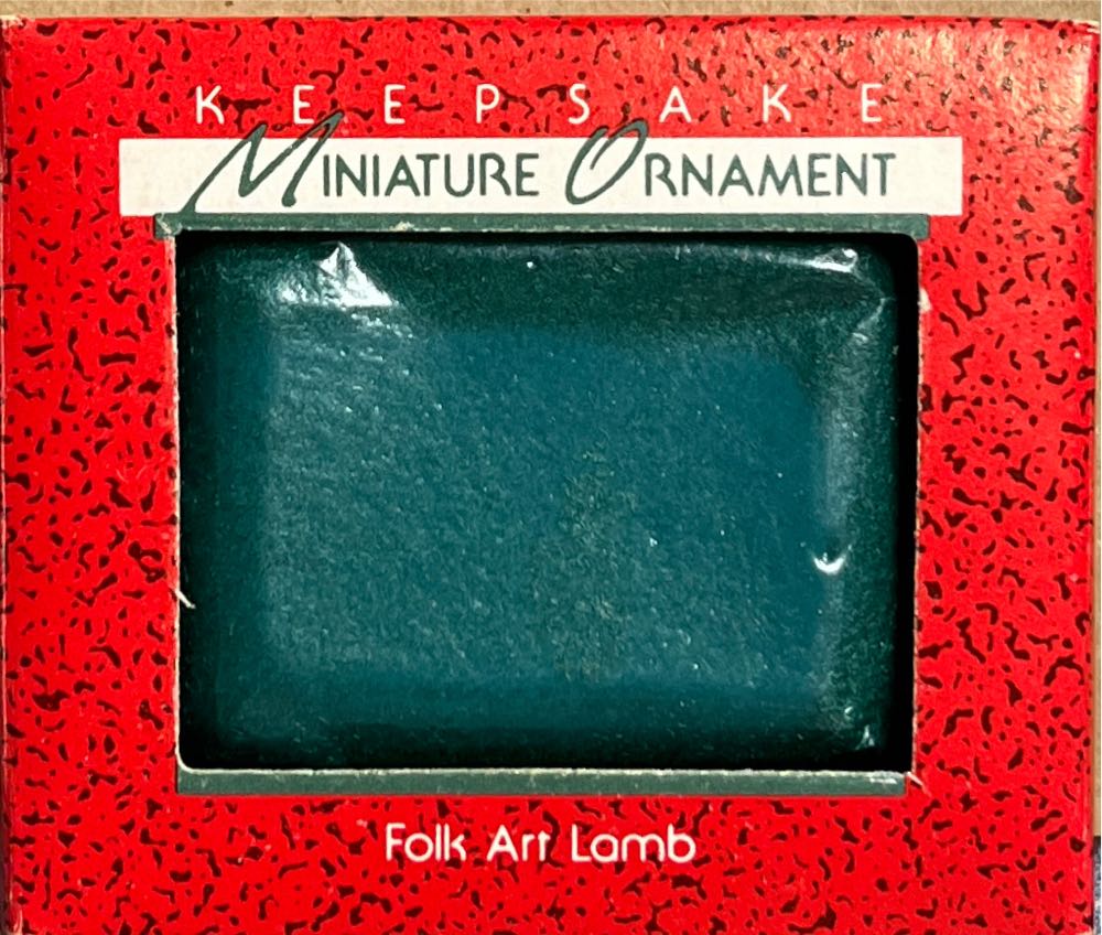 Folk Art Lamb (Miniatures) ornament collectible - Main Image 2