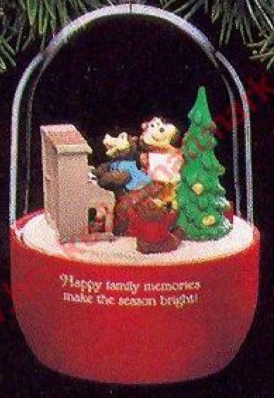 Jingle Bears  ornament collectible - Main Image 2