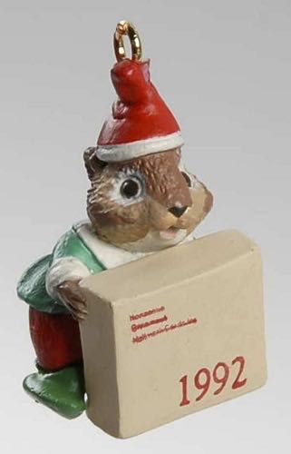 Chipmunk Parcel Services - Club Ornament (Chipmunk, Mail, Club, Mini) ornament collectible - Main Image 2