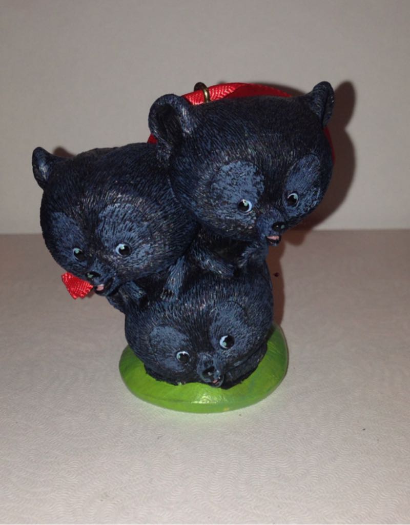 Santa’s Sweet Reindeer Hallmark