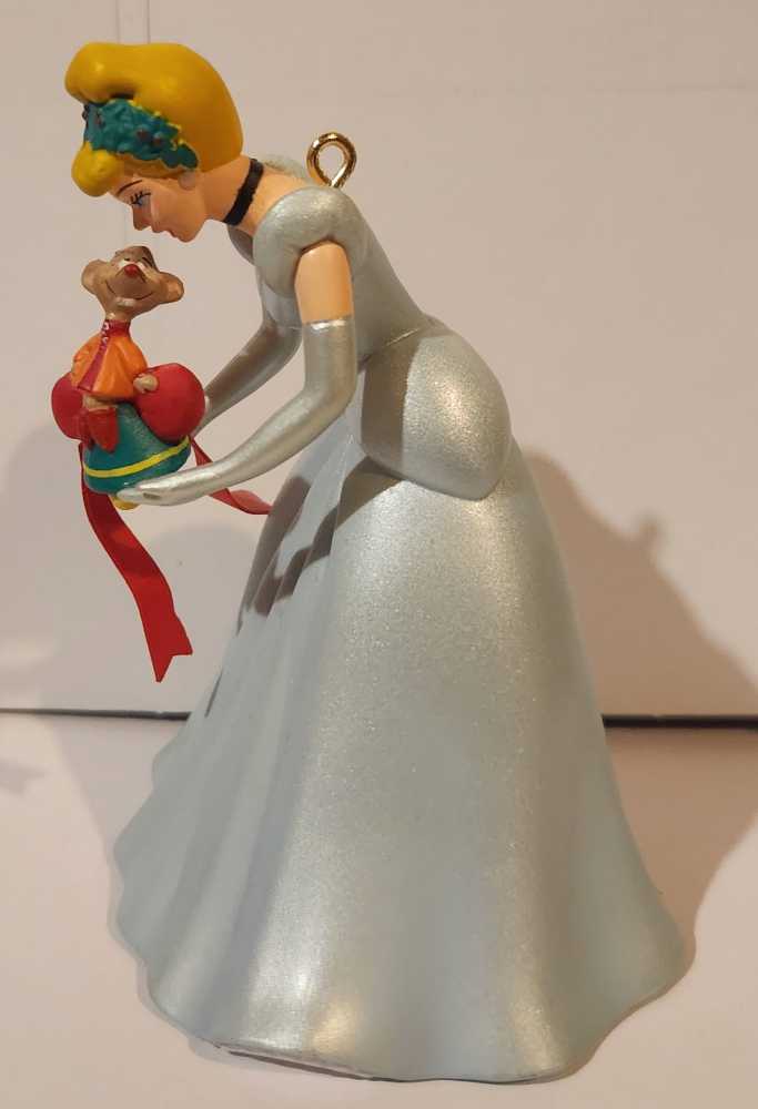 Cinderella with Mouse - Disney (Grolier) ornament collectible - Main Image 3
