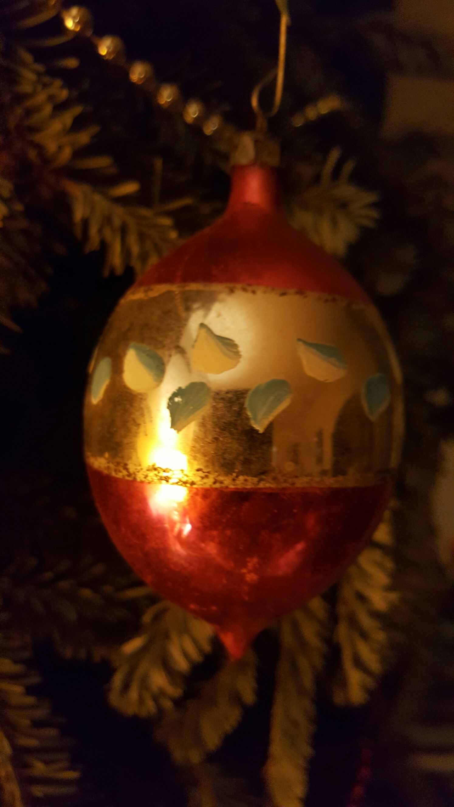 Purple Pointed 2  ornament collectible - Main Image 2