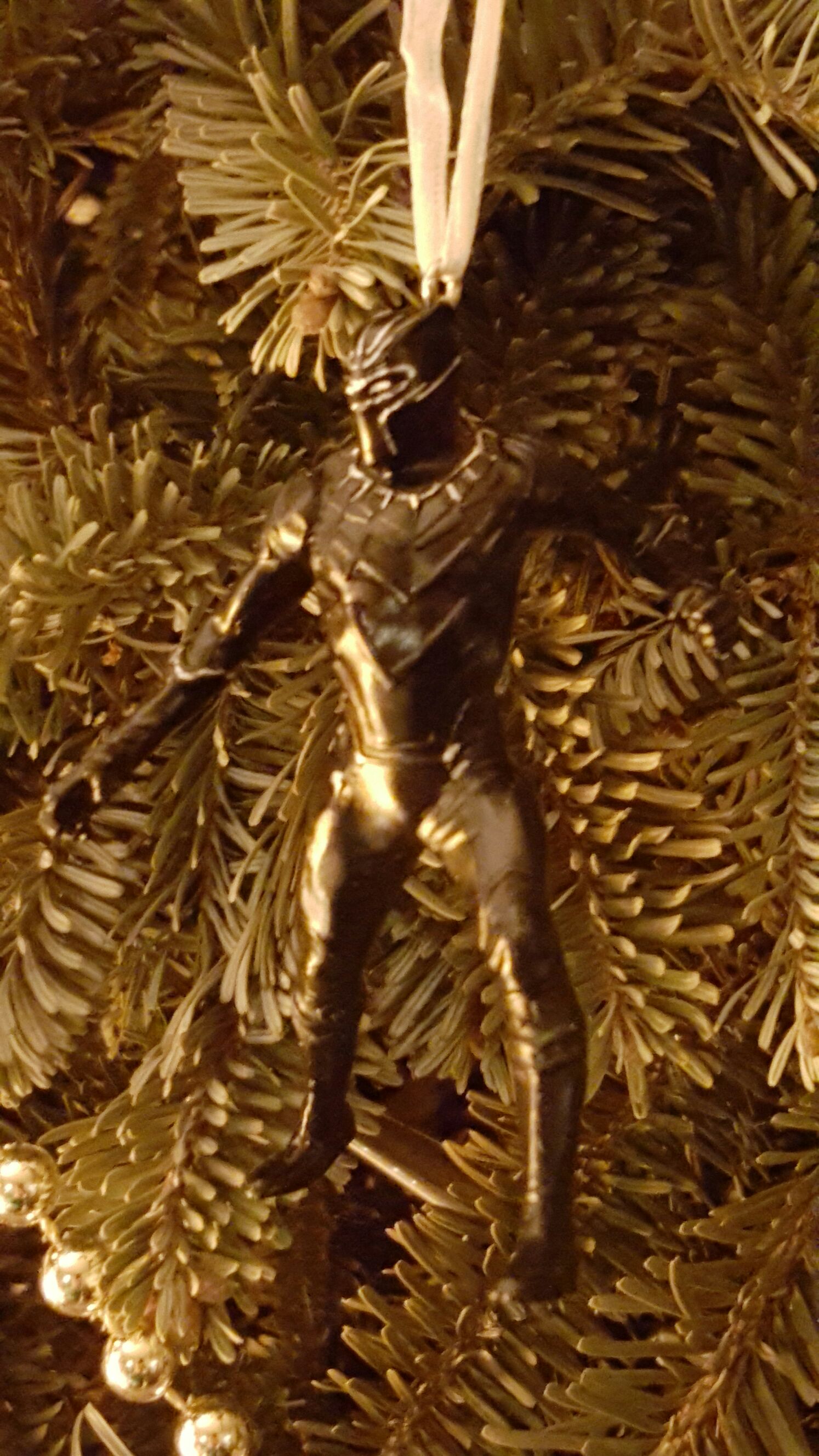 Black Panther - The Avengers (Marvel Superheroes) ornament collectible - Main Image 2