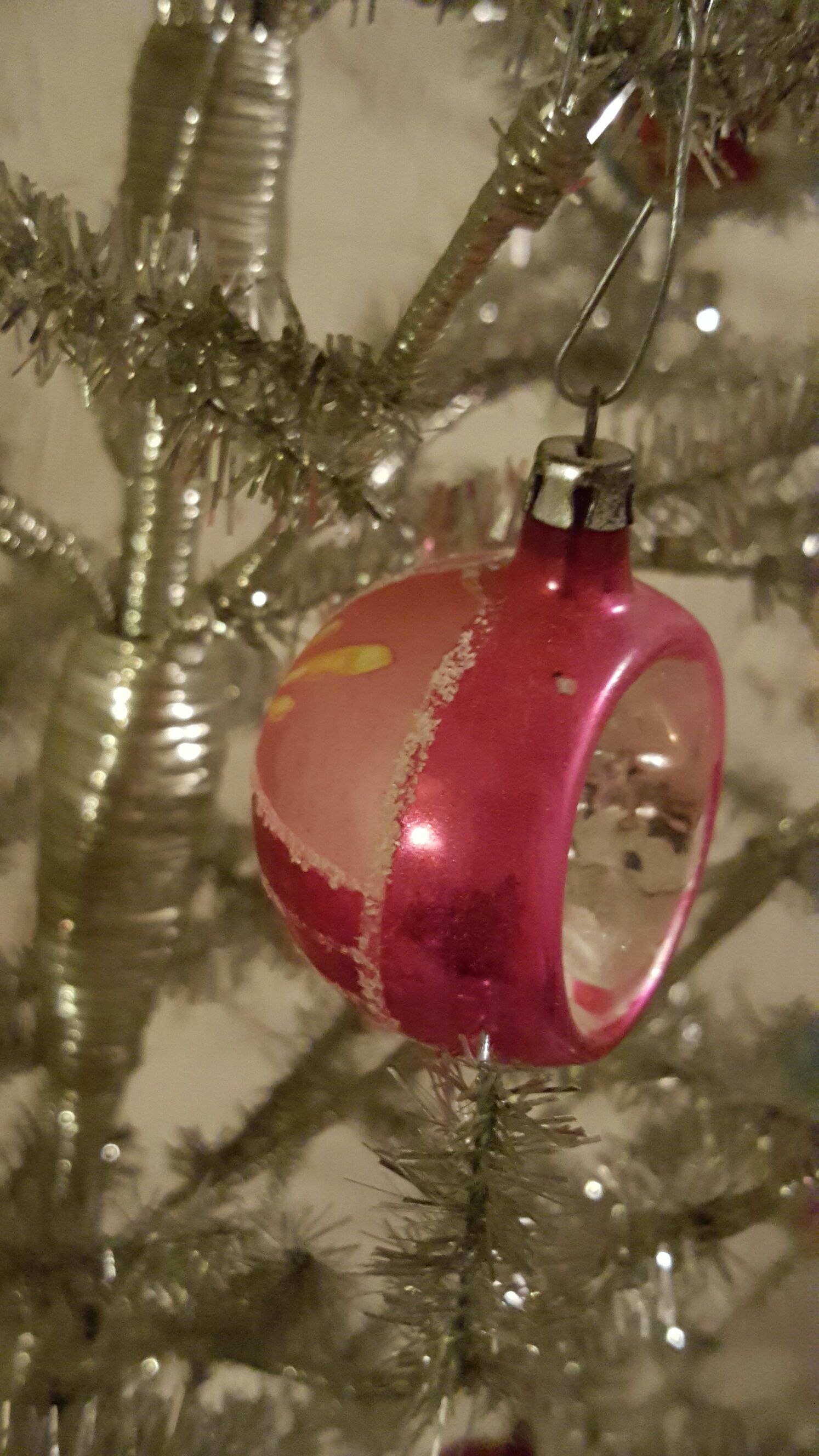 Pink Round Indent  ornament collectible - Main Image 2