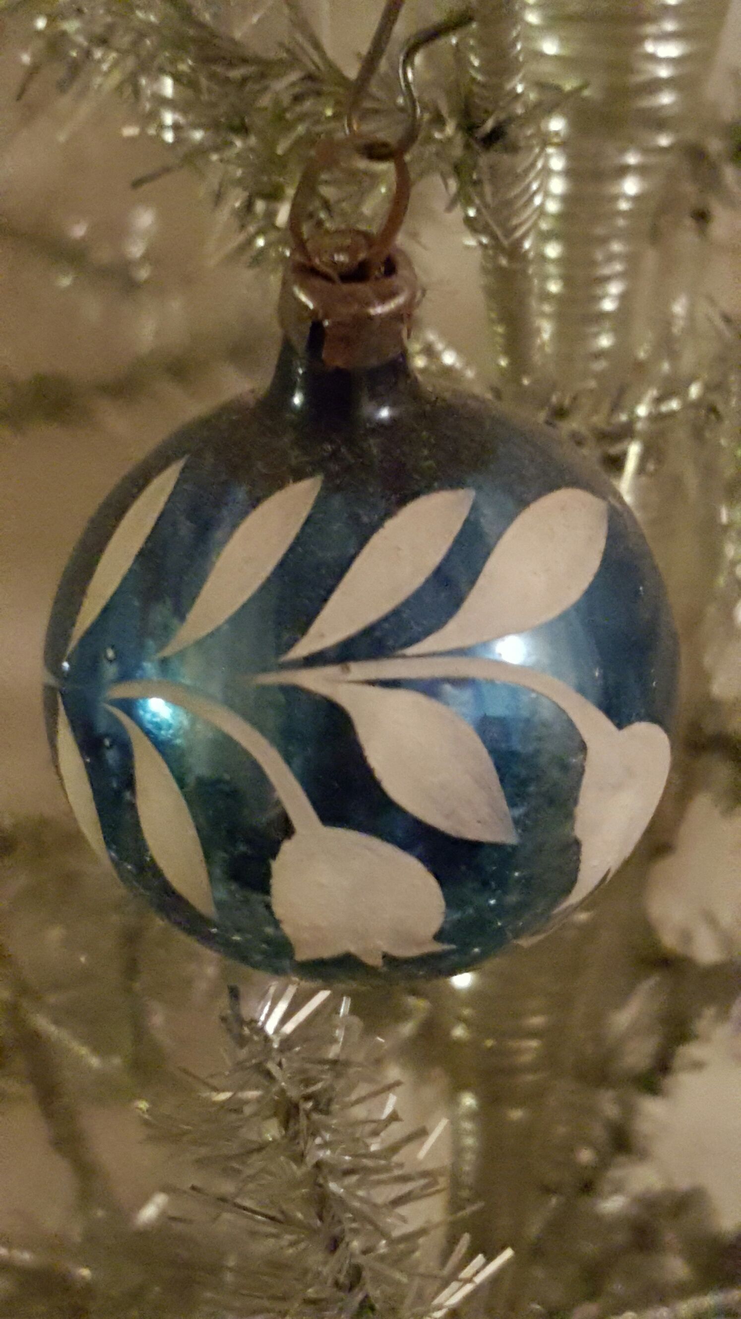 Blue Floral Round Indent  (Botanical) ornament collectible - Main Image 2