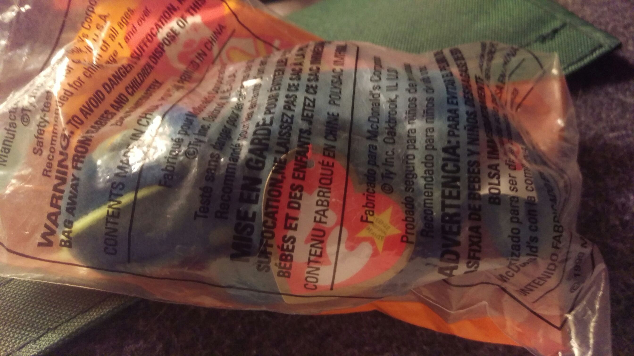 Madame Alexander #17: Colonial Christmas