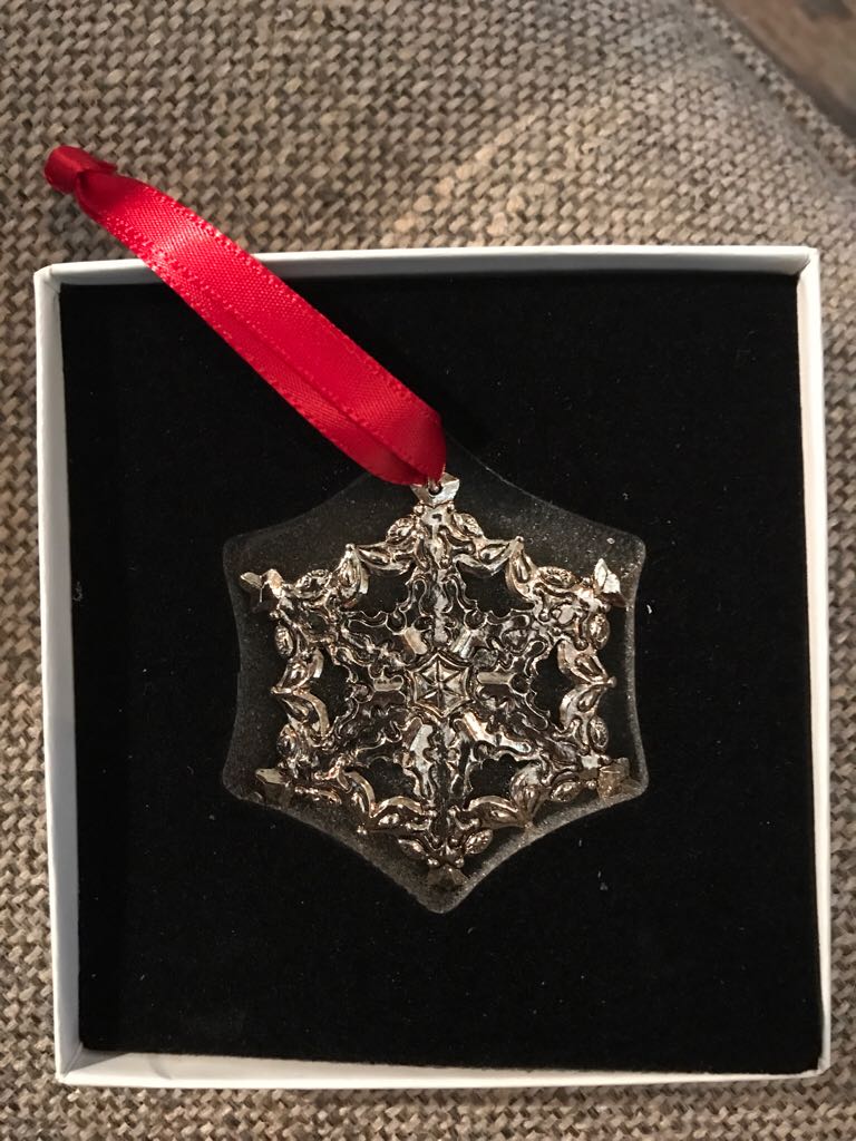 Winter Wonderland - 25th Anniversary Celebration (Keepsake Ornament) ornament collectible - Main Image 2