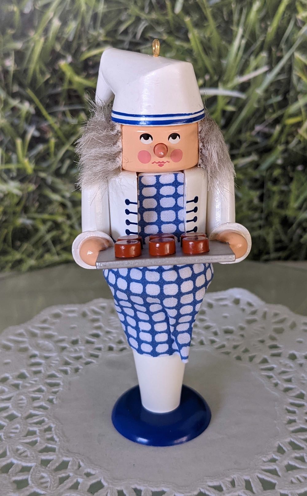 Eric The Baker - North Pole Nutcrackers (Collector’s Series) ornament collectible - Main Image 3