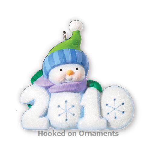 Frosty Fun Decade  - Frosty Fun Decade Series (Collector’s Series) ornament collectible - Main Image 2