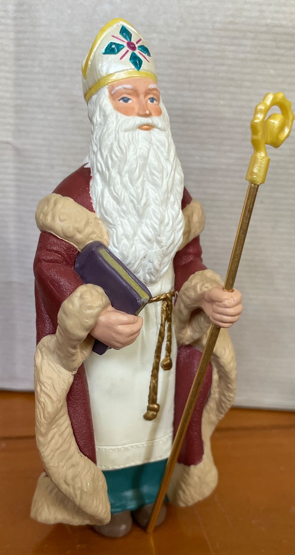 St. Nicholas - Christmas Visitors Series (Collector’s Series) ornament collectible - Main Image 3