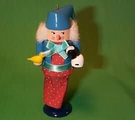 Frieda The Animals’ Friend - North Pole Nutcrackers (Nutcrackers) ornament collectible - Main Image 2