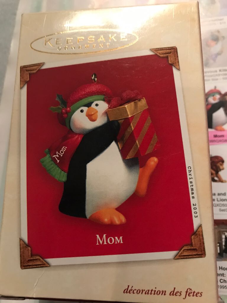 Mom   (Keepsake Ornament) ornament collectible - Main Image 2