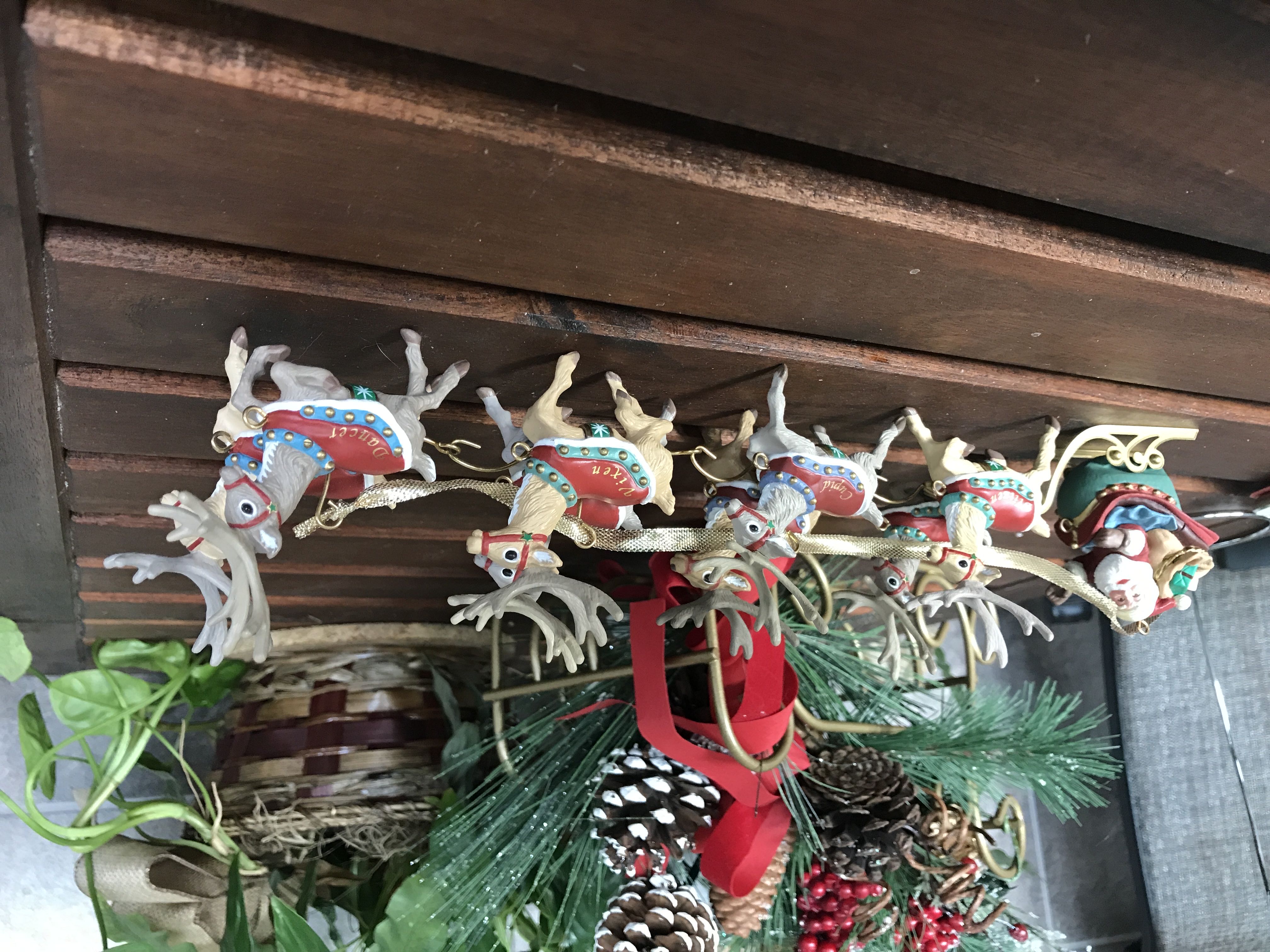 Donder And Blitzen - Santa And His Reindeer (Keepsake Ornament) ornament collectible - Main Image 3