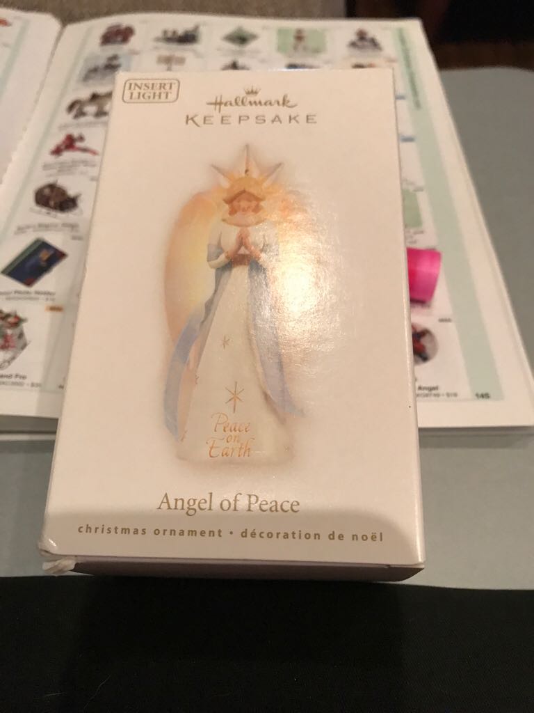 Angel Of Peace  (Keepsake Ornament) ornament collectible - Main Image 2