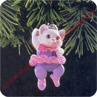 Nostalgic Houses And Shops #9: Five-and-Ten-Cent Store (1992)