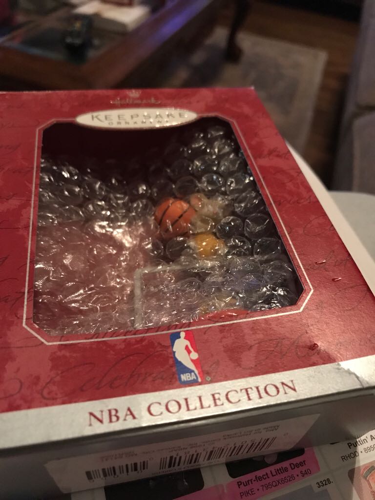 Los Angeles Lakers - NBA Collection (Keepsake Ornament) ornament collectible - Main Image 2