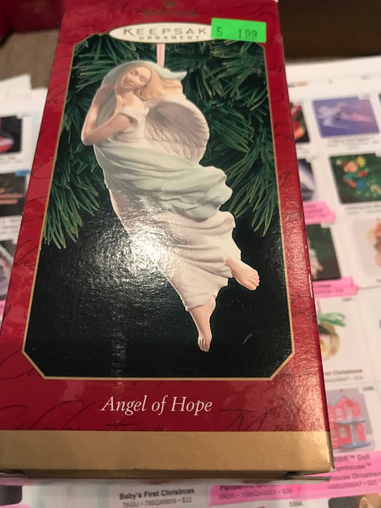 Angel Of Hope  (Keepsake Ornament) ornament collectible - Main Image 2