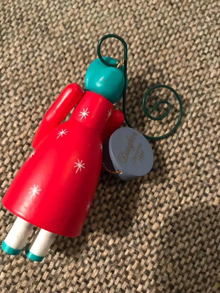 Daughter   (Hallmark Keepsake) ornament collectible - Main Image 2