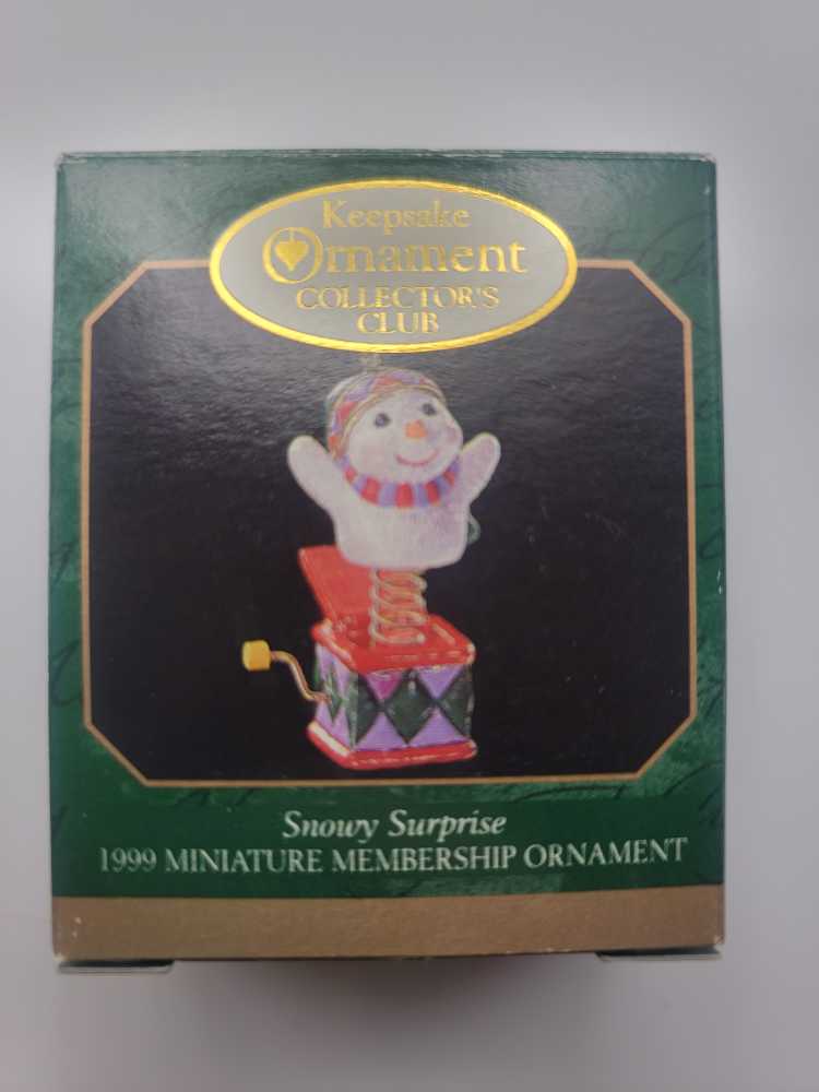 Snowy Surprise 1999 - Miniature Membership Ornament (Hallmark Club Exclusive) ornament collectible - Main Image 2