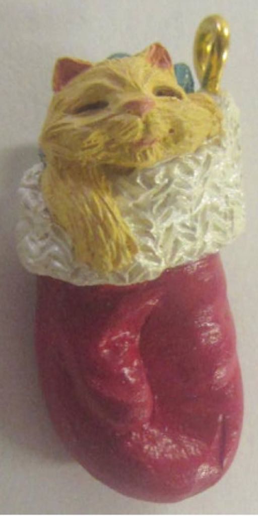 Kitty in a Mitty  (Cat, Mini) ornament collectible - Main Image 2