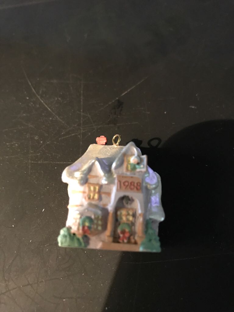 Family Home - Old English Village Miniature (Keepsake Miniature) ornament collectible - Main Image 1