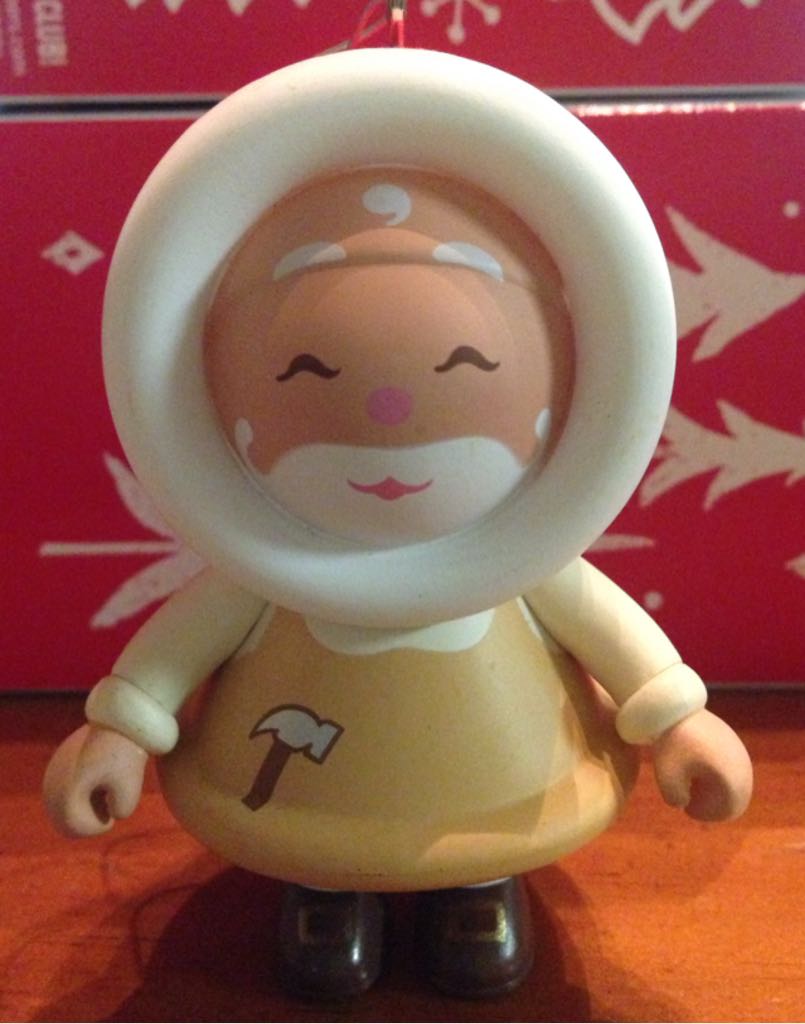 Burgundy And Gold Teardrop Indent