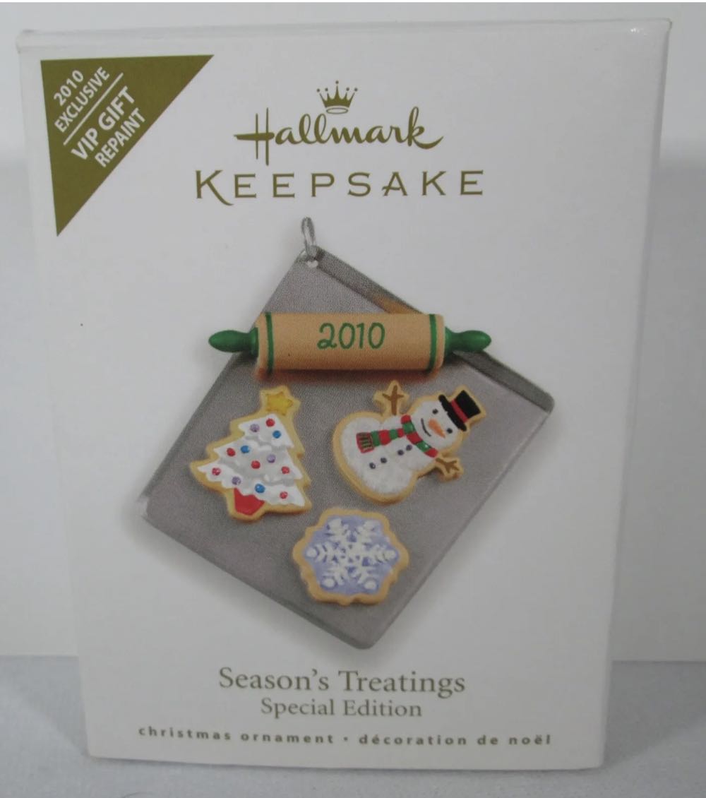 Season’s Treatings SE (2010) - Repaint (VIP Gift Repaint) ornament collectible - Main Image 3