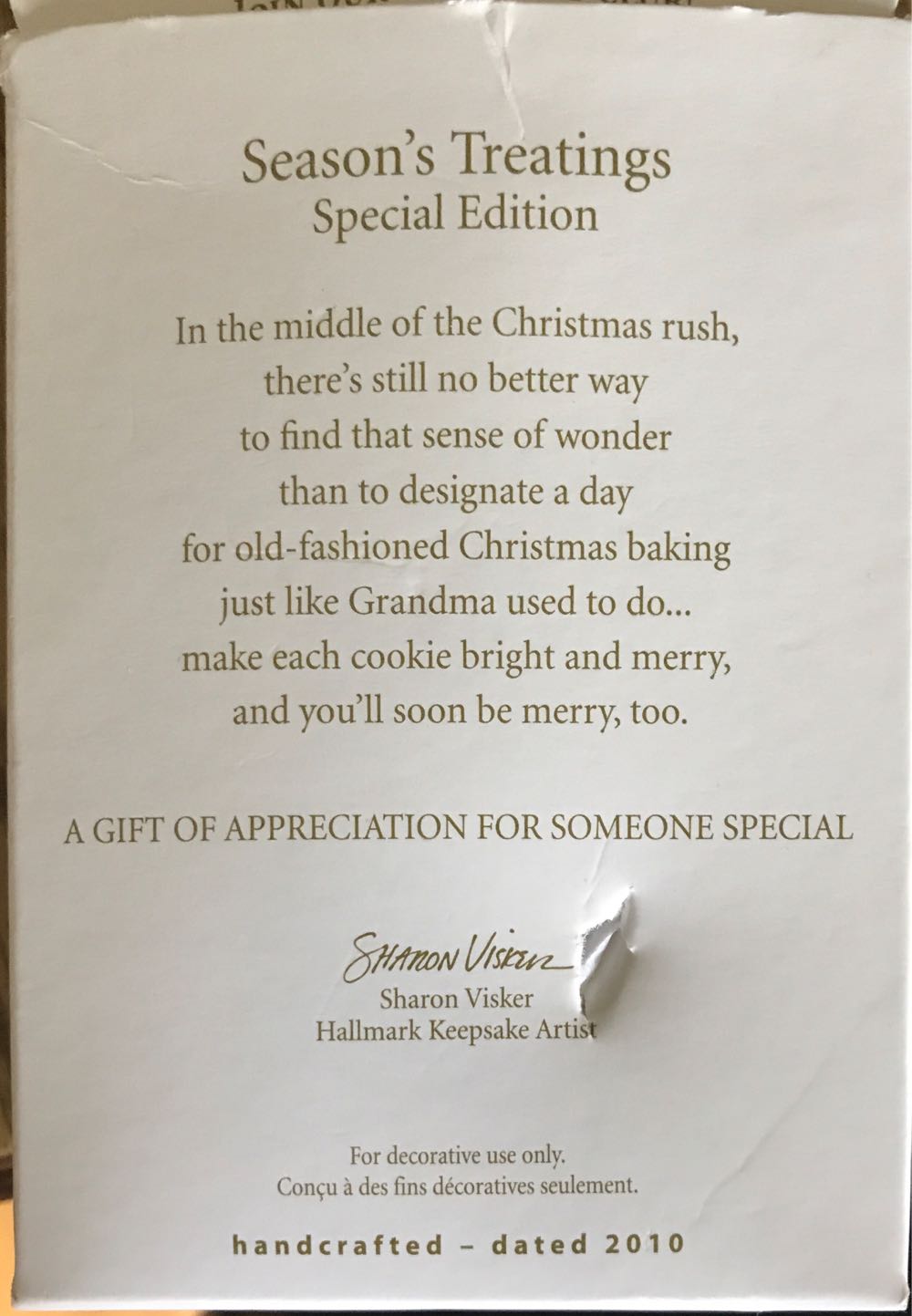 Season’s Treatings SE (2010) - Repaint (VIP Gift Repaint) ornament collectible - Main Image 4