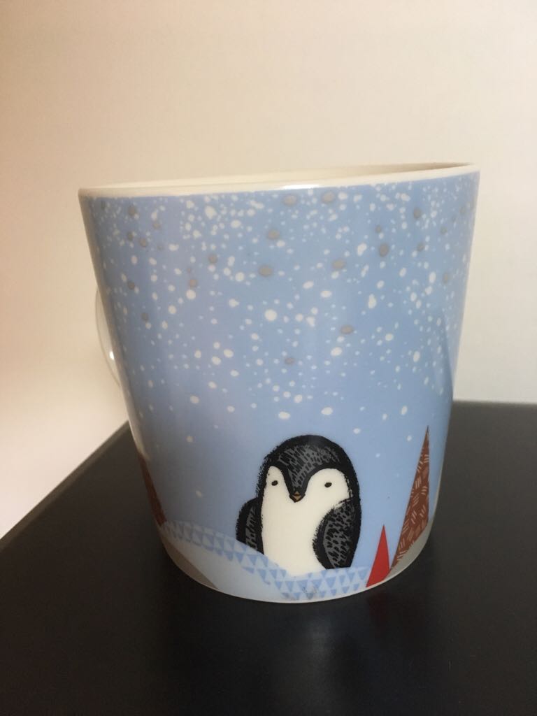 Penguin Mug - Christmas (Mug) ornament collectible - Main Image 2