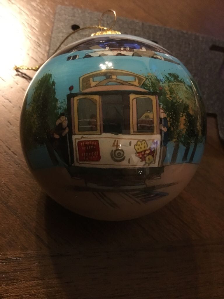 San Francisco Ball  (US locations) ornament collectible - Main Image 2