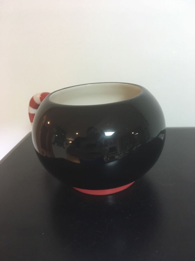 Penguin Stacking Mug - Christmas (Mug) ornament collectible - Main Image 2