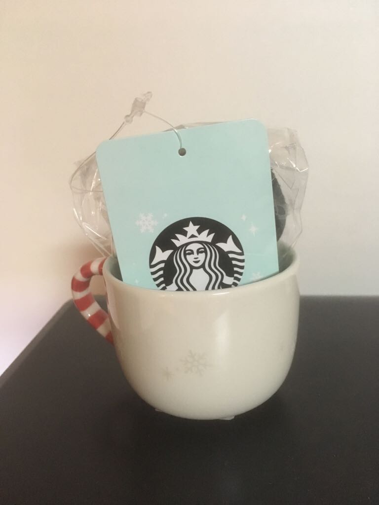 Penguin Keychain Demi Mug - Christmas (Demimug) ornament collectible - Main Image 2