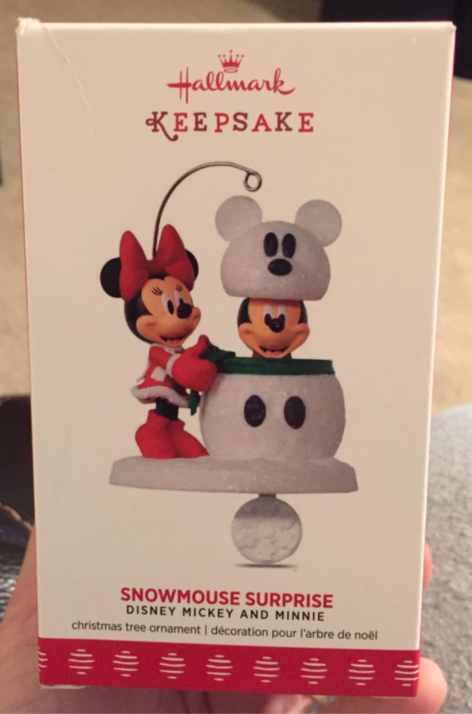 Light Shines At Christmas