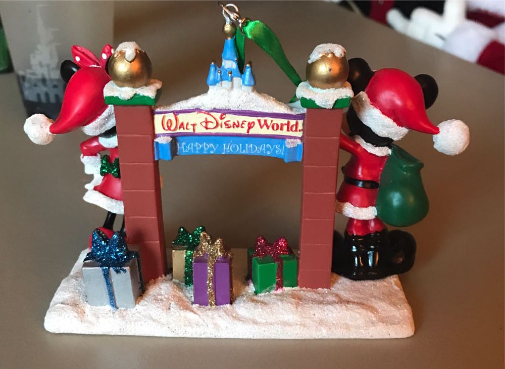 Disney WDW Holiday Arch Sketchbook - Theme Park Holiday (Disney Mickey Mouse & Minnie Mouse) ornament collectible - Main Image 3